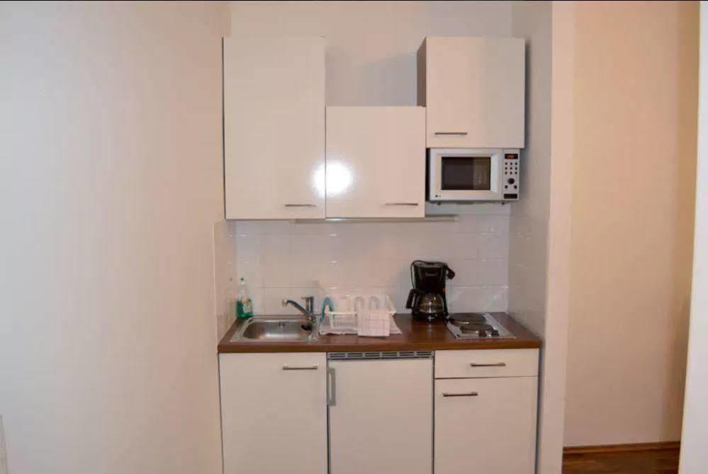 Grand Central Station Apartments I Contactless Check-In 비엔나 외부 사진
