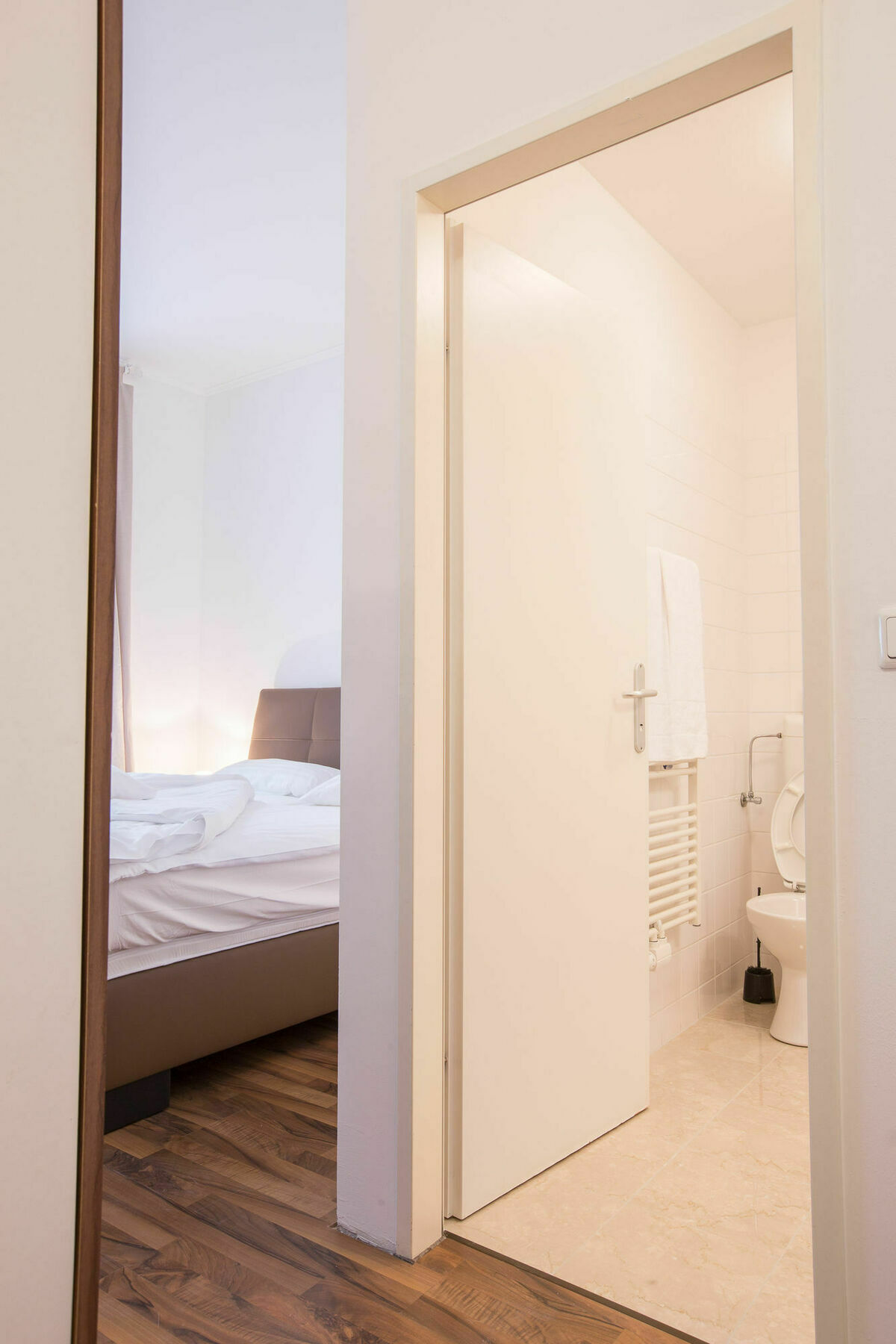 Grand Central Station Apartments I Contactless Check-In 비엔나 외부 사진