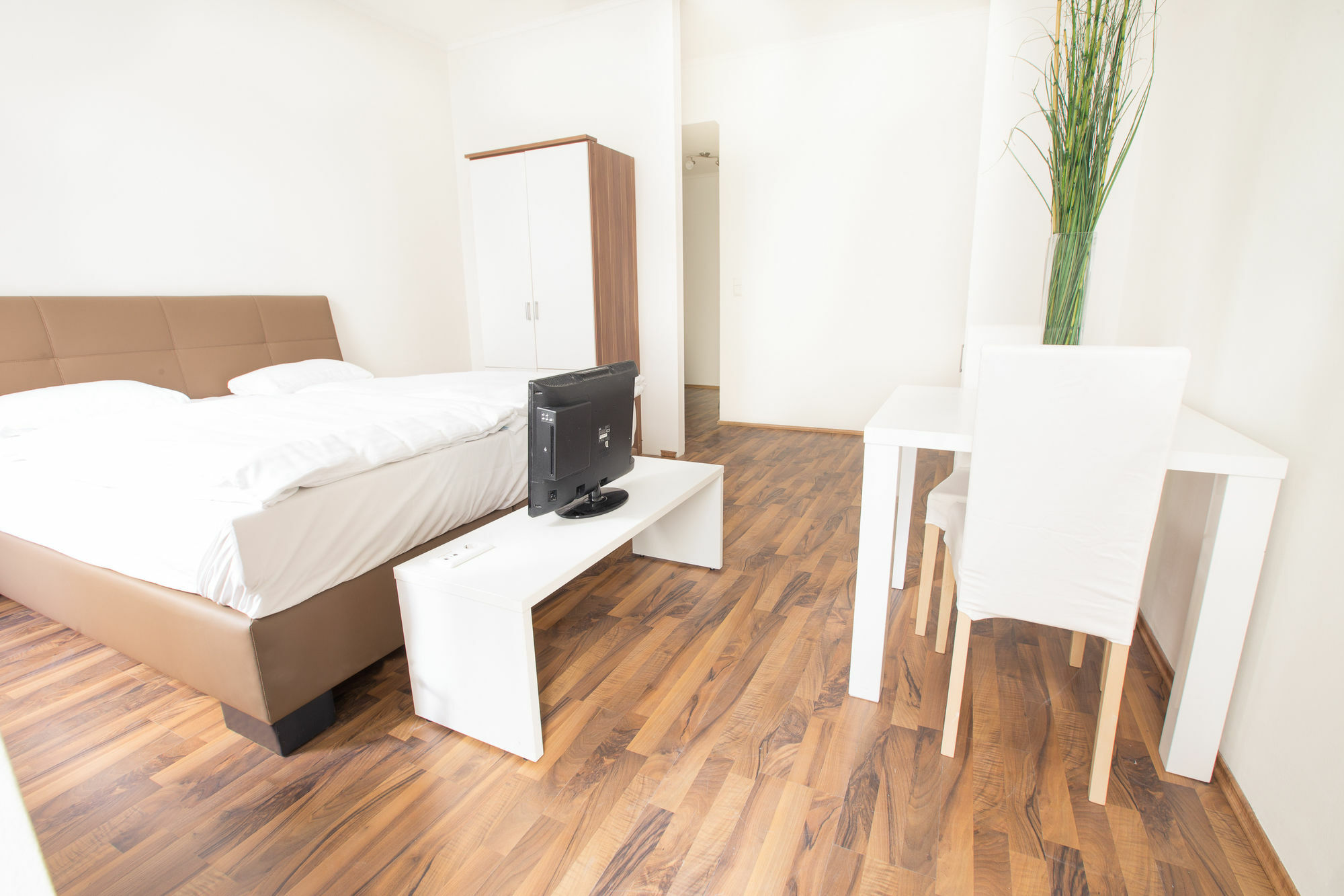 Grand Central Station Apartments I Contactless Check-In 비엔나 외부 사진